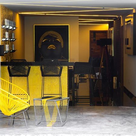 Rame Hotel Boutique Guadalajara Exterior foto A view of the bar at the hotel